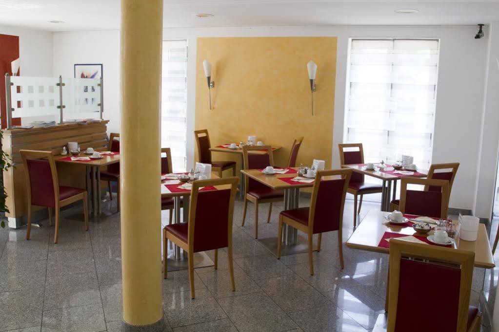 Hotel Graf Lehndorff Zur Messe Мюнхен Экстерьер фото