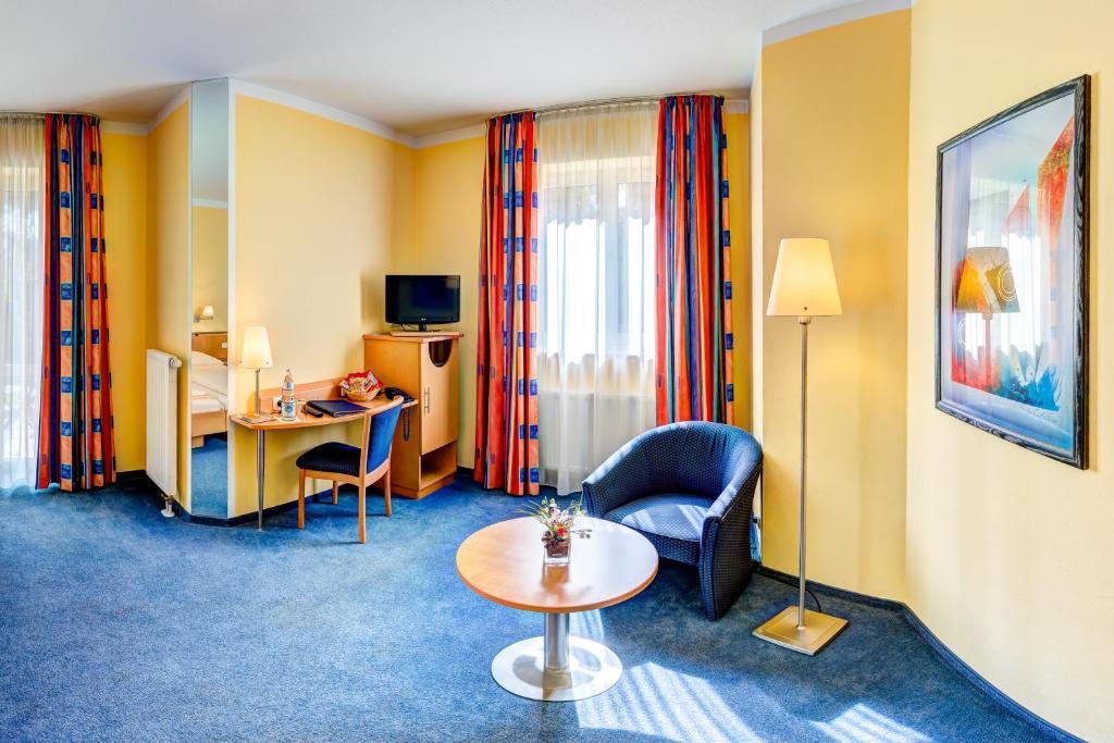 Hotel Graf Lehndorff Zur Messe Мюнхен Экстерьер фото